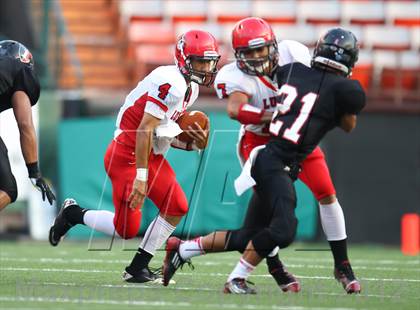 Thumbnail 1 in Lahainaluna vs. 'Iolani (HHSAA D2 Final) photogallery.