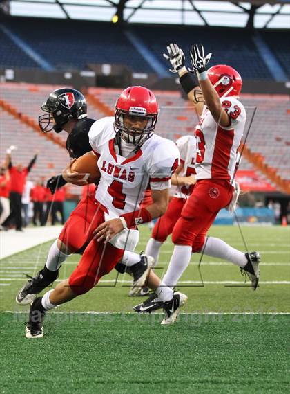 Thumbnail 1 in Lahainaluna vs. 'Iolani (HHSAA D2 Final) photogallery.