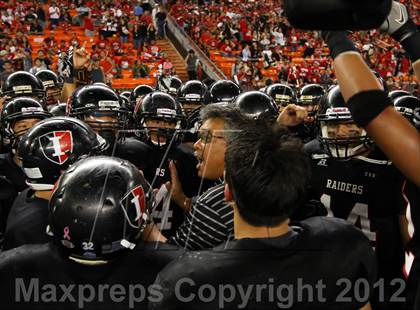 Thumbnail 2 in Lahainaluna vs. 'Iolani (HHSAA D2 Final) photogallery.