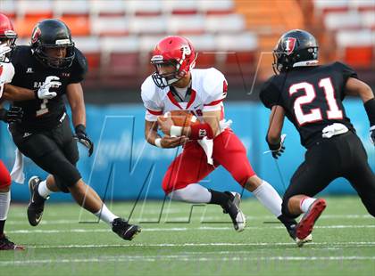 Thumbnail 2 in Lahainaluna vs. 'Iolani (HHSAA D2 Final) photogallery.