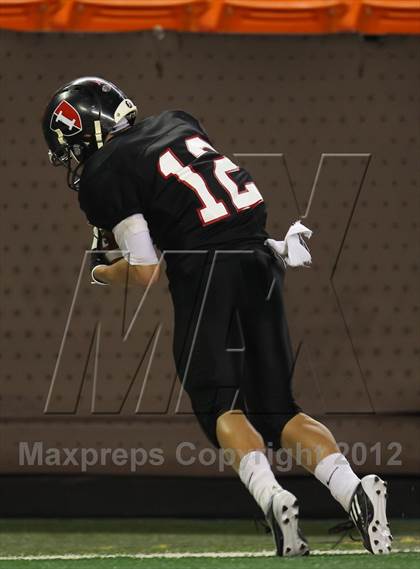 Thumbnail 2 in Lahainaluna vs. 'Iolani (HHSAA D2 Final) photogallery.