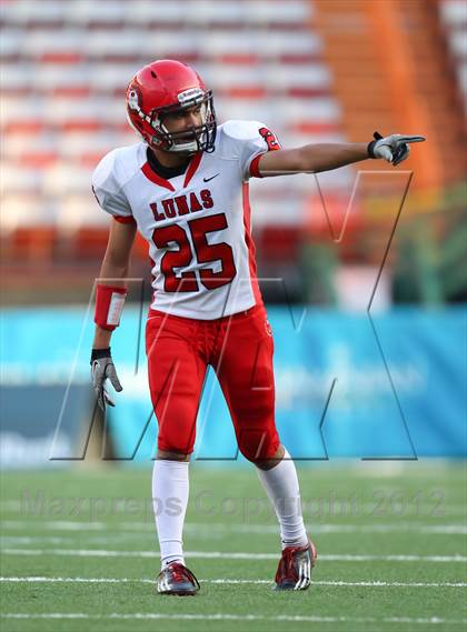 Thumbnail 3 in Lahainaluna vs. 'Iolani (HHSAA D2 Final) photogallery.