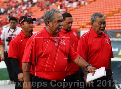 Thumbnail 3 in Lahainaluna vs. 'Iolani (HHSAA D2 Final) photogallery.