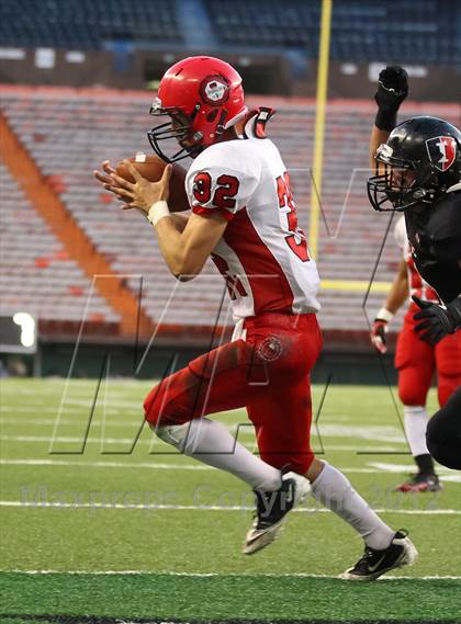 Thumbnail 3 in Lahainaluna vs. 'Iolani (HHSAA D2 Final) photogallery.