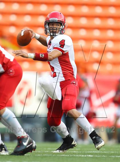 Thumbnail 1 in Lahainaluna vs. 'Iolani (HHSAA D2 Final) photogallery.