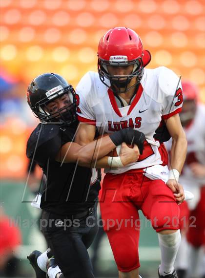 Thumbnail 1 in Lahainaluna vs. 'Iolani (HHSAA D2 Final) photogallery.
