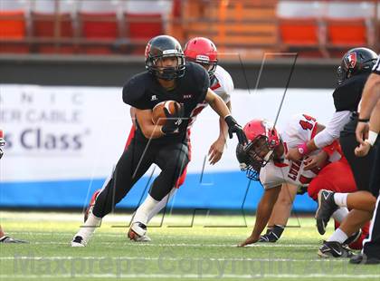 Thumbnail 1 in Lahainaluna vs. 'Iolani (HHSAA D2 Final) photogallery.