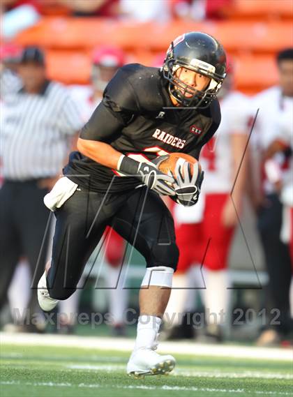 Thumbnail 2 in Lahainaluna vs. 'Iolani (HHSAA D2 Final) photogallery.