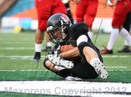 Thumbnail 1 in Lahainaluna vs. 'Iolani (HHSAA D2 Final) photogallery.