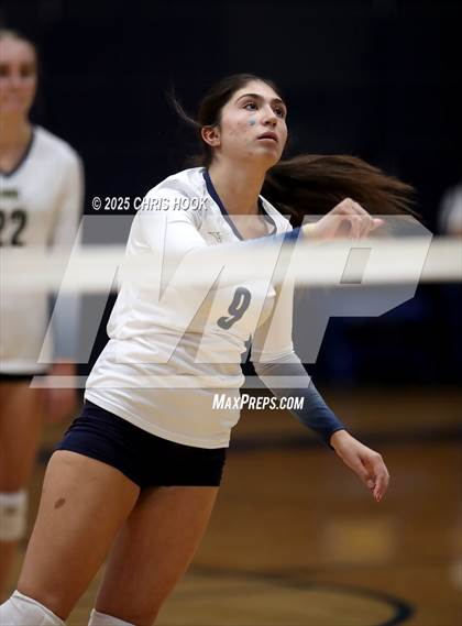 Thumbnail 2 in FR: Florence @ Pusch Ridge Christian Academy photogallery.