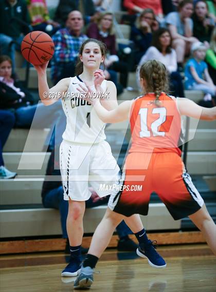 Thumbnail 1 in Utica @ Stoney Creek photogallery.