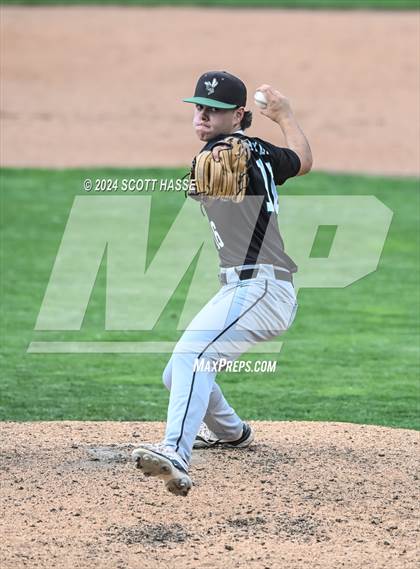 Thumbnail 2 in Williamston vs. Grand Ledge photogallery.