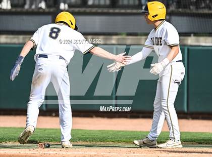 Thumbnail 1 in Williamston vs. Grand Ledge photogallery.