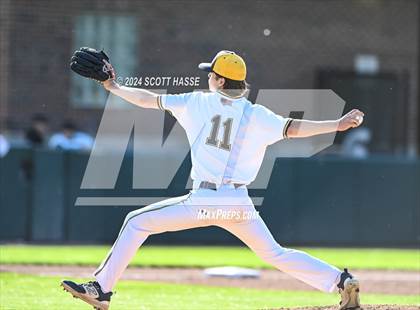 Thumbnail 2 in Williamston vs. Grand Ledge photogallery.
