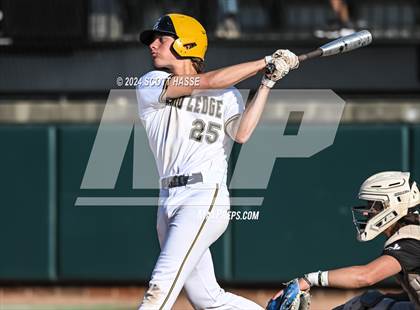 Thumbnail 1 in Williamston vs. Grand Ledge photogallery.