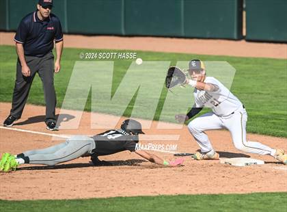 Thumbnail 1 in Williamston vs. Grand Ledge photogallery.