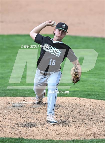 Thumbnail 3 in Williamston vs. Grand Ledge photogallery.