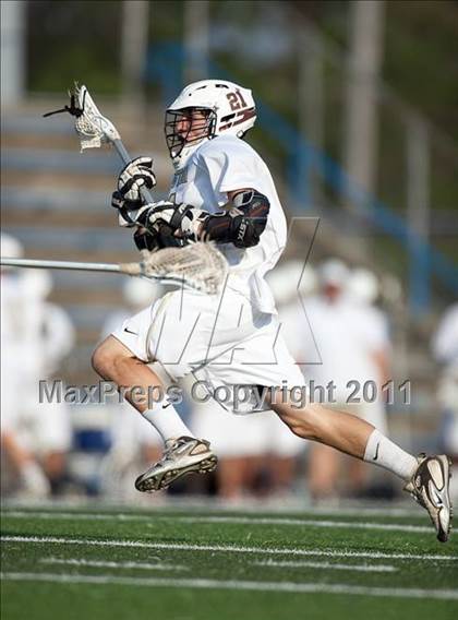 Thumbnail 2 in Stonington vs Barlow (CIAC Class S Semifinal) photogallery.