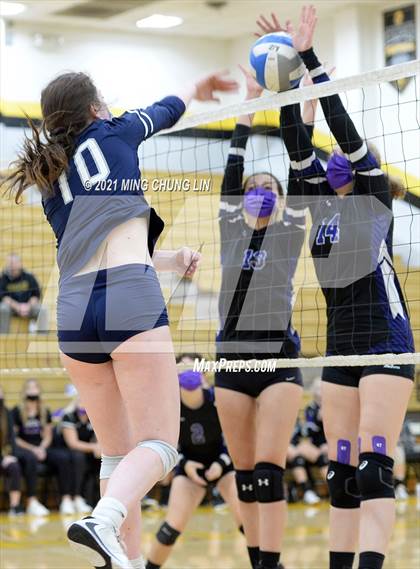 Thumbnail 2 in Santana @ Capistrano Valley Christian (CIF State Championships D4 Playoff) photogallery.