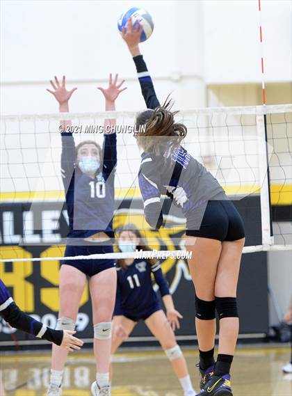 Thumbnail 3 in Santana @ Capistrano Valley Christian (CIF State Championships D4 Playoff) photogallery.