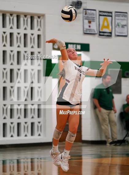 Thumbnail 3 in Western Boone vs. Northview (IHSAA 3A Regional Semi Final) photogallery.