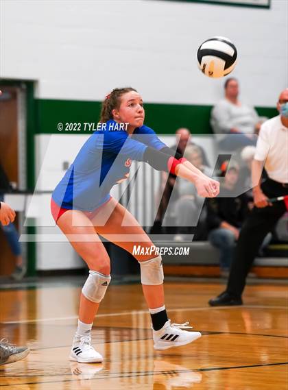 Thumbnail 2 in Western Boone vs. Northview (IHSAA 3A Regional Semi Final) photogallery.
