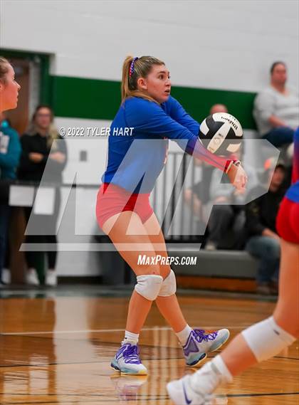 Thumbnail 3 in Western Boone vs. Northview (IHSAA 3A Regional Semi Final) photogallery.