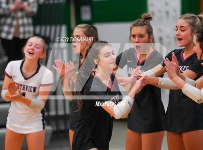 Thumbnail 2 in Western Boone vs. Northview (IHSAA 3A Regional Semi Final) photogallery.