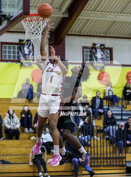 Thumbnail 1 in Mt. Diablo vs. Liberty (Stonebarger Tournament)  photogallery.