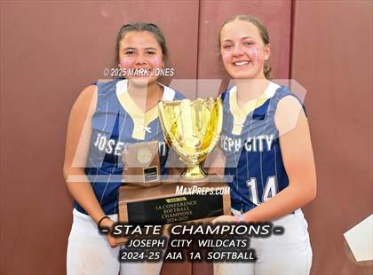 Thumbnail 1 in St. David vs. Joseph City (AIA 1A Final - Awards) photogallery.