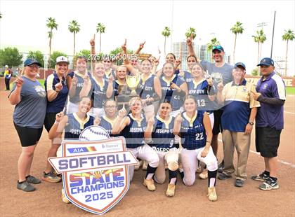 Thumbnail 2 in St. David vs. Joseph City (AIA 1A Final - Awards) photogallery.
