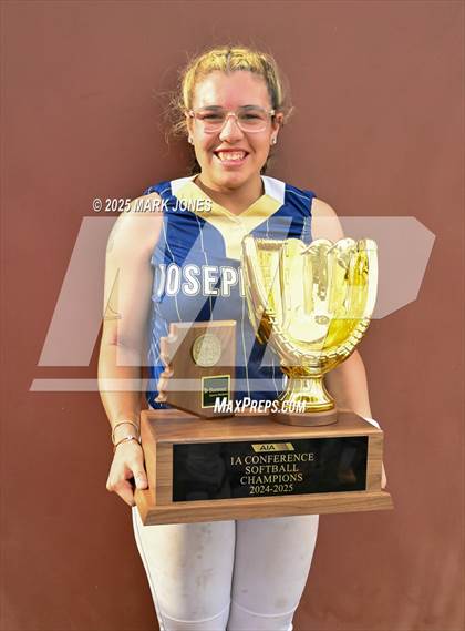 Thumbnail 3 in St. David vs. Joseph City (AIA 1A Final - Awards) photogallery.