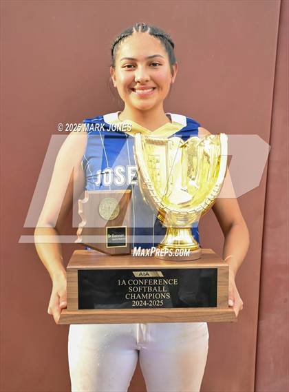 Thumbnail 1 in St. David vs. Joseph City (AIA 1A Final - Awards) photogallery.