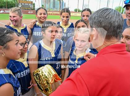 Thumbnail 3 in St. David vs. Joseph City (AIA 1A Final - Awards) photogallery.