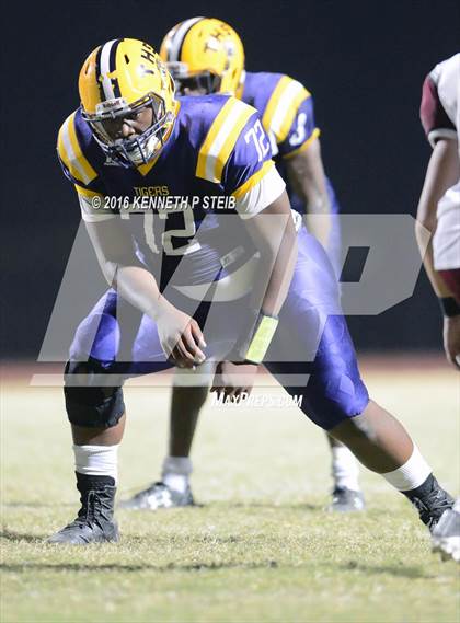 Thumbnail 1 in Destrehan @ Thibodaux photogallery.