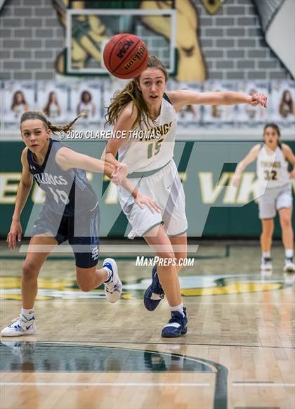 Thumbnail 2 in Stone Bridge @ Loudoun Valley photogallery.