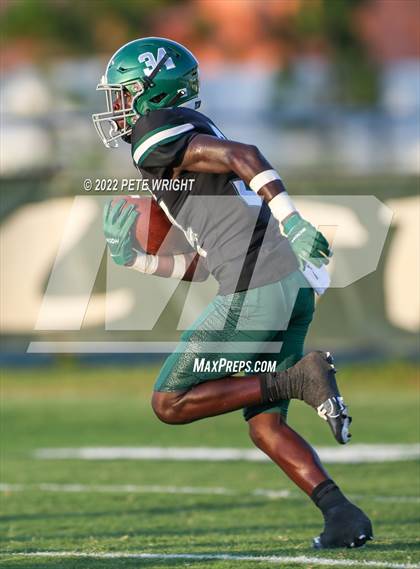 Thumbnail 1 in IMG Academy vs Venice photogallery.