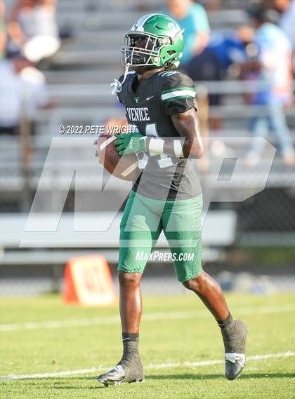 Thumbnail 3 in IMG Academy vs Venice photogallery.