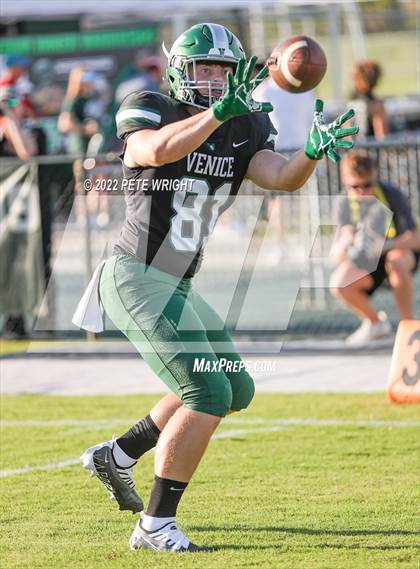 Thumbnail 3 in IMG Academy vs Venice photogallery.