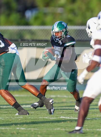 Thumbnail 2 in IMG Academy vs Venice photogallery.