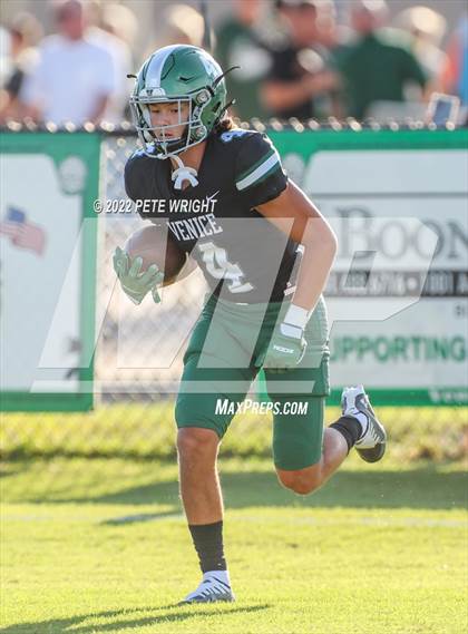 Thumbnail 3 in IMG Academy vs Venice photogallery.