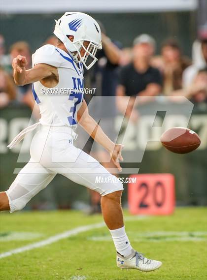 Thumbnail 3 in IMG Academy vs Venice photogallery.