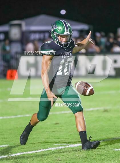 Thumbnail 3 in IMG Academy vs Venice photogallery.