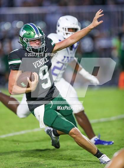 Thumbnail 1 in IMG Academy vs Venice photogallery.
