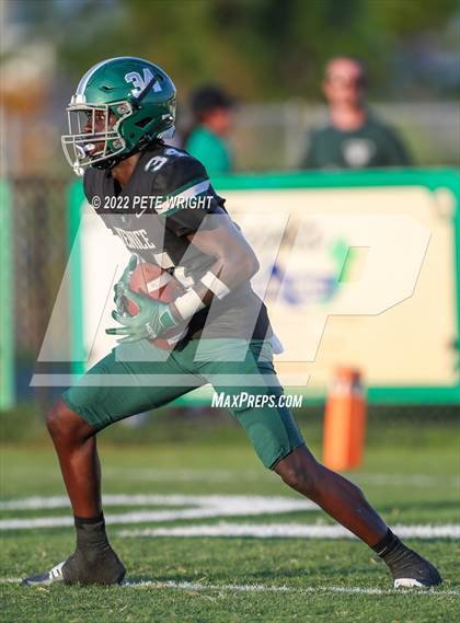 Thumbnail 3 in IMG Academy vs Venice photogallery.
