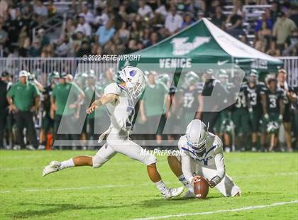 Thumbnail 3 in IMG Academy vs Venice photogallery.