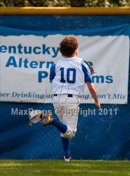 Thumbnail 3 in Newport Central Catholic vs. Highlands (36th District Tournament) photogallery.