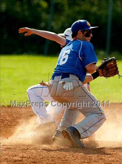 Thumbnail 3 in Newport Central Catholic vs. Highlands (36th District Tournament) photogallery.