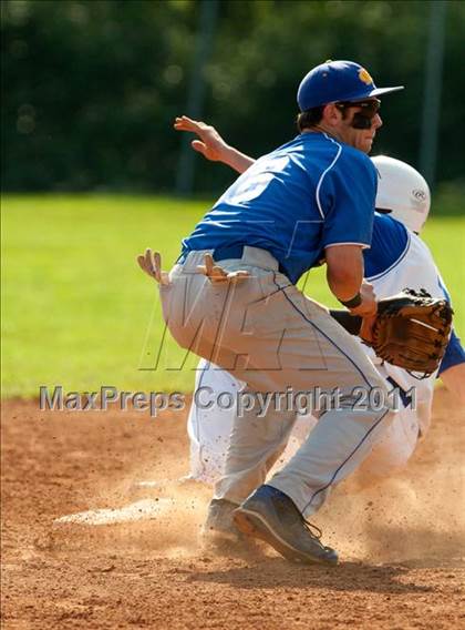 Thumbnail 2 in Newport Central Catholic vs. Highlands (36th District Tournament) photogallery.