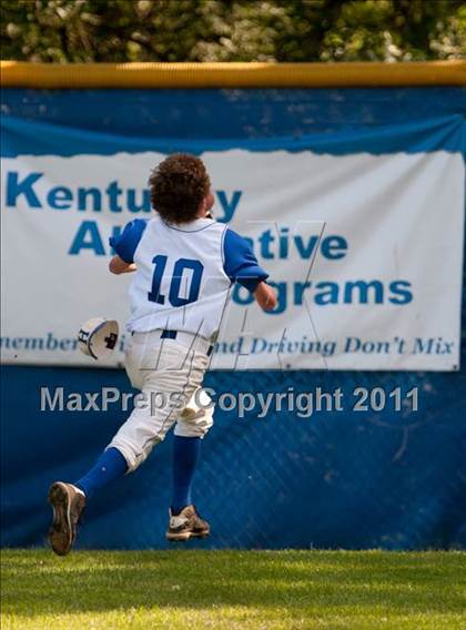 Thumbnail 2 in Newport Central Catholic vs. Highlands (36th District Tournament) photogallery.